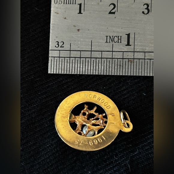 14K and gemstone Tree of Life appreciation charm - Picture 2 of 3